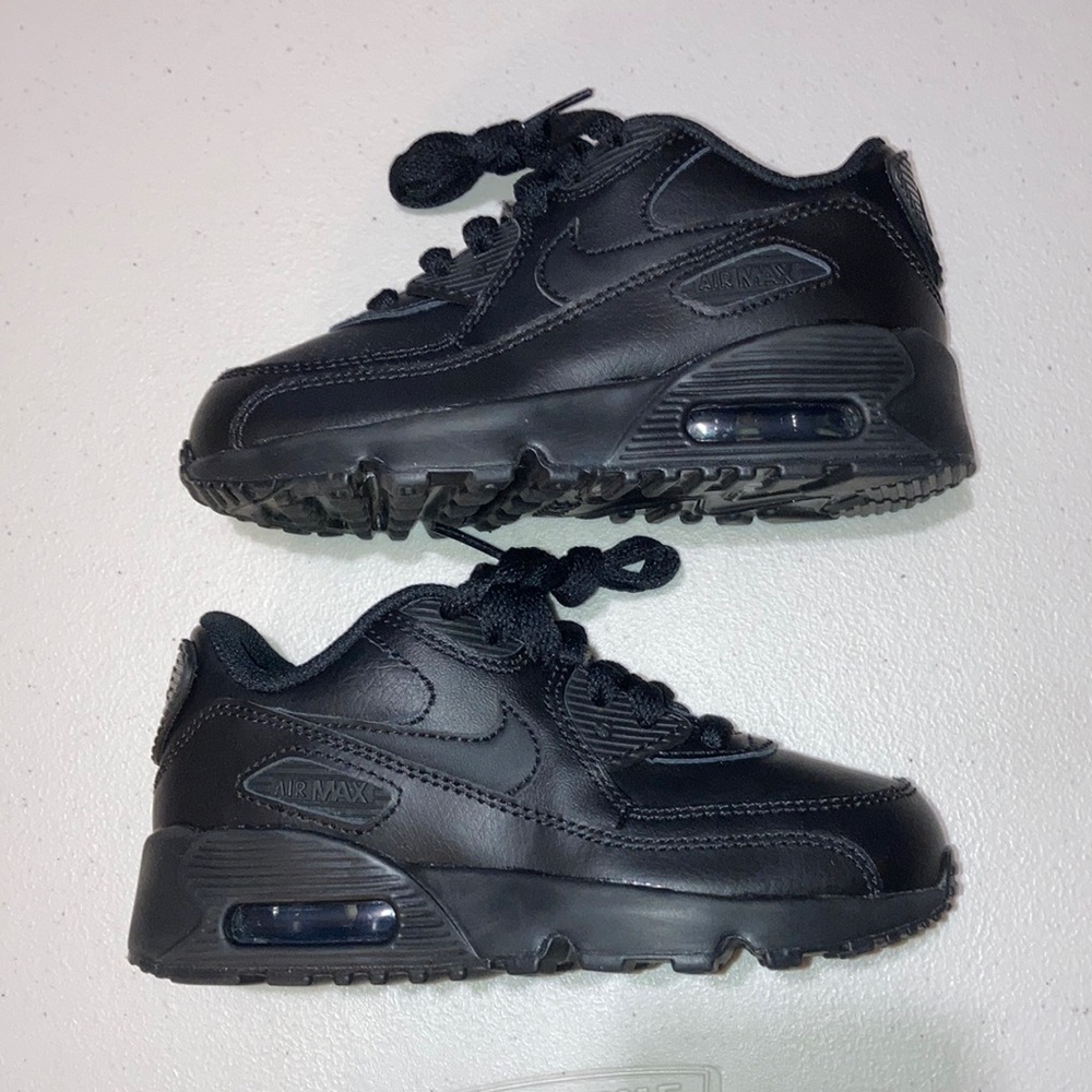 Boys Nike Air Max Size 11C